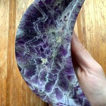 Load image into Gallery viewer, Chevron amethyst bowl

