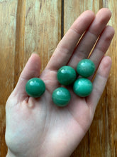 Load image into Gallery viewer, Green aventurine sphere
