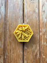Load image into Gallery viewer, Honeycomb Beeswax Candle
