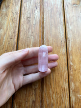 Load image into Gallery viewer, Rose Quartz Ghost
